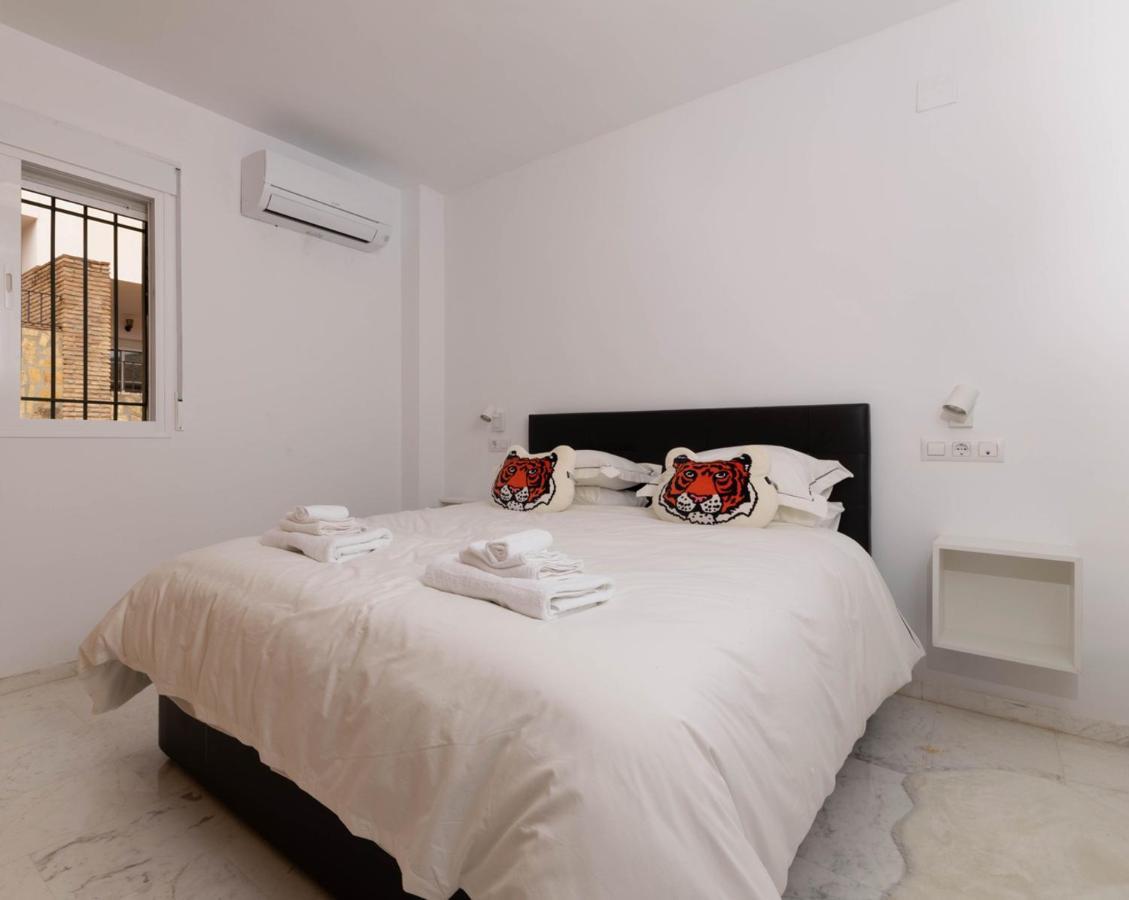 Luxury Penthouse: The Beacon At Punta De La Mona Apartment อัลมูเญการ์ ภายนอก รูปภาพ